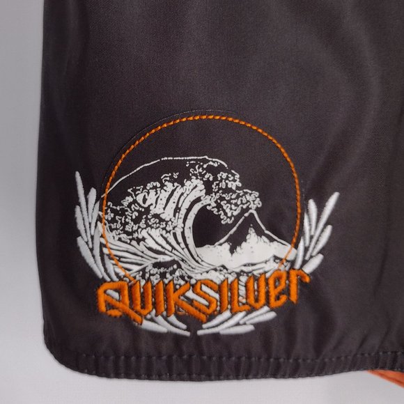 Quiksilver Cargo Side Pocket Embroidered Logo Brown Orange & White Board Shorts - Picture 4 of 11